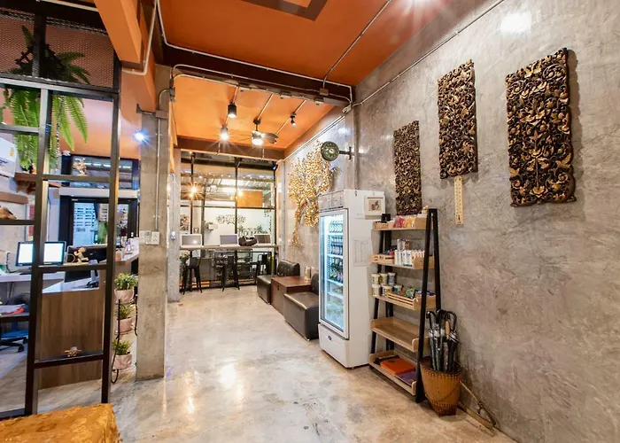 The Alley Hostel&bistro * Bangkok