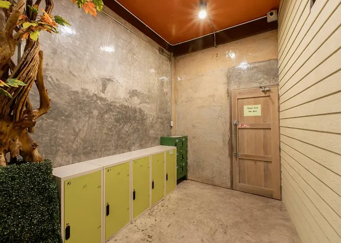 The Alley Hostel&bistro * Bangkok