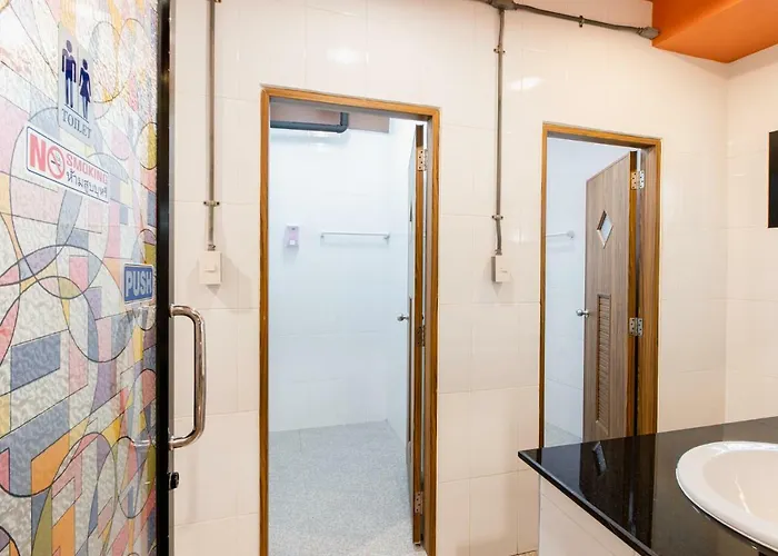 The Alley Hostel&bistro